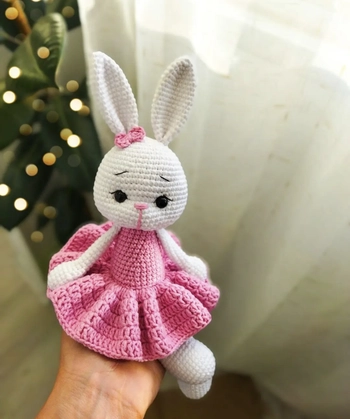 Вязание в Handmade ot Di на Палладина 137 а, Айнабулак 3, Жетысуский район